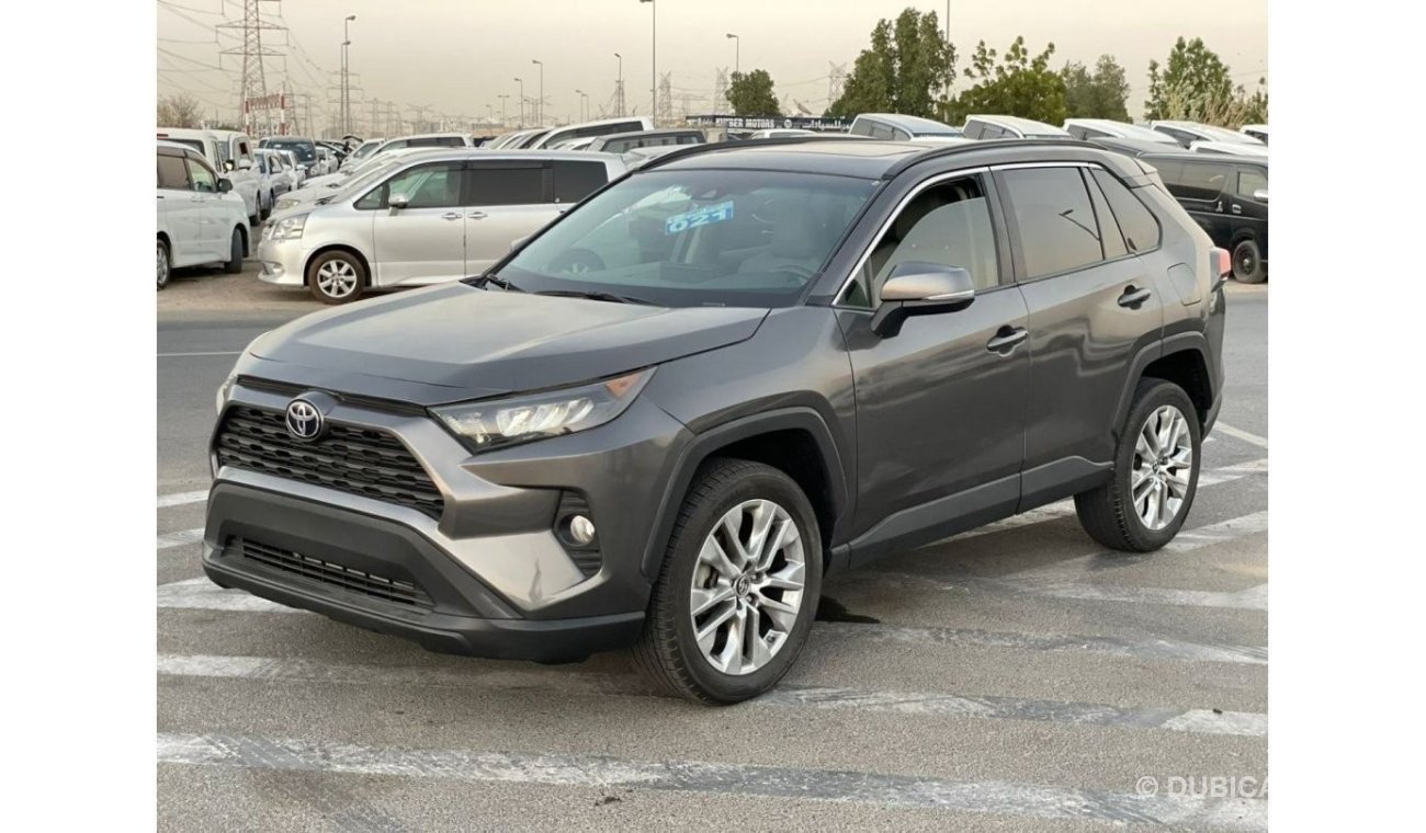 Toyota RAV4 2019 TOYOTA RAV4 XLE PREMIUM / FULL OPTION