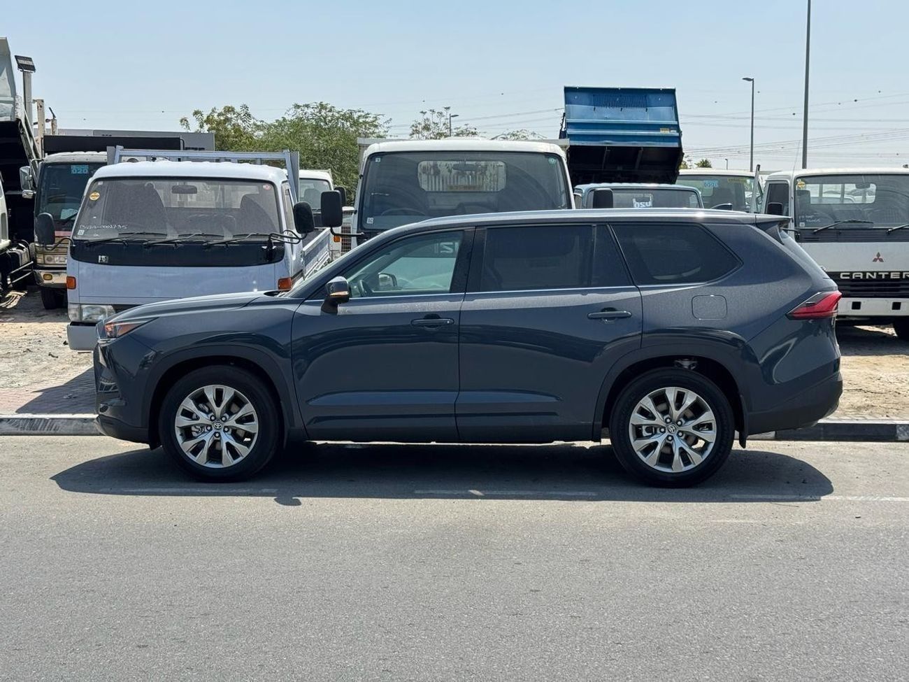 تويوتا جراند هايلاندر Limited