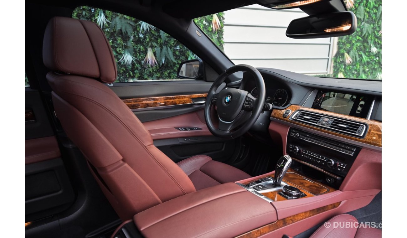 بي أم دبليو 750Li i | 2,491 P.M (4 Years)⁣ | 0% Downpayment | Fantastic Condition!