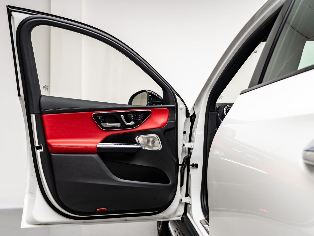 Mercedes-Benz GLC 43 AMG 4MATIC 2024 Mercedes GLC43 AMG, 2029 Mercedes Warranty + Service Contract, Low KMs, GCC