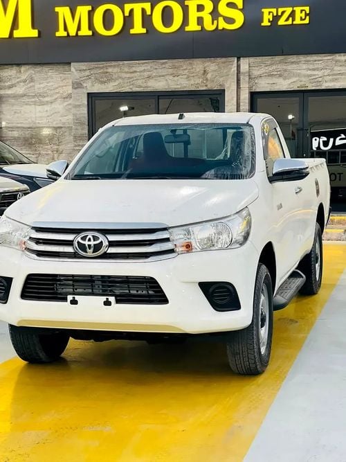 Toyota Hilux GL 2.8L DIESEL GCC Specs