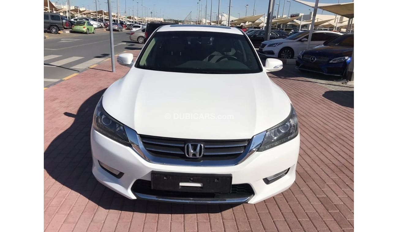 Honda Accord 2014 g cc sun roof accident free