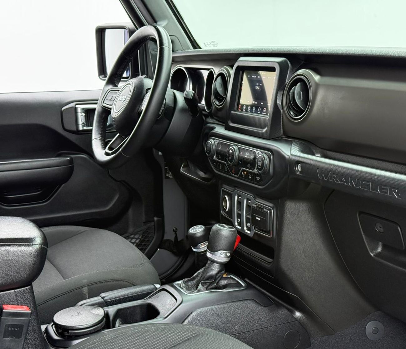 جيب رانجلر 2018 Jeep Wrangler Sport, Full Service History, Excellent Condition, GCC