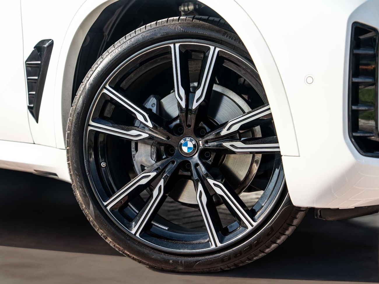 BMW X5 40i xDrive 3.0L