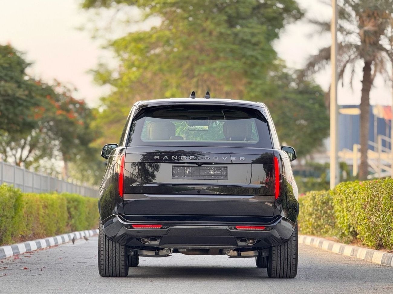 لاند روفر رينج روفر Autobiography P530 4.4L