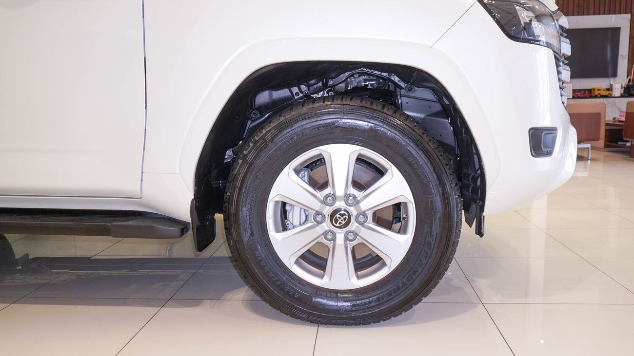 Toyota Land Cruiser GXR TWIN TURBO