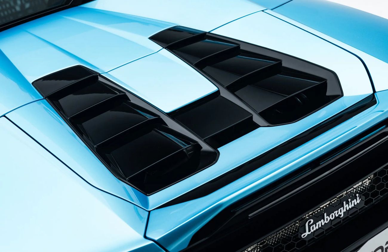 لامبورغيني هوراكان ايفو سبايدر 5.2L V10 Naturally Aspirated Engine