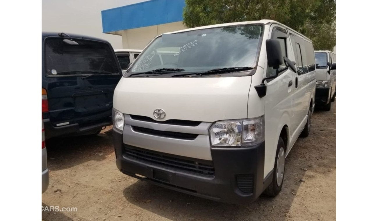 تويوتا هاياس Hiace Van RIGHT HAND DRIVE (Stock no PM 187 )