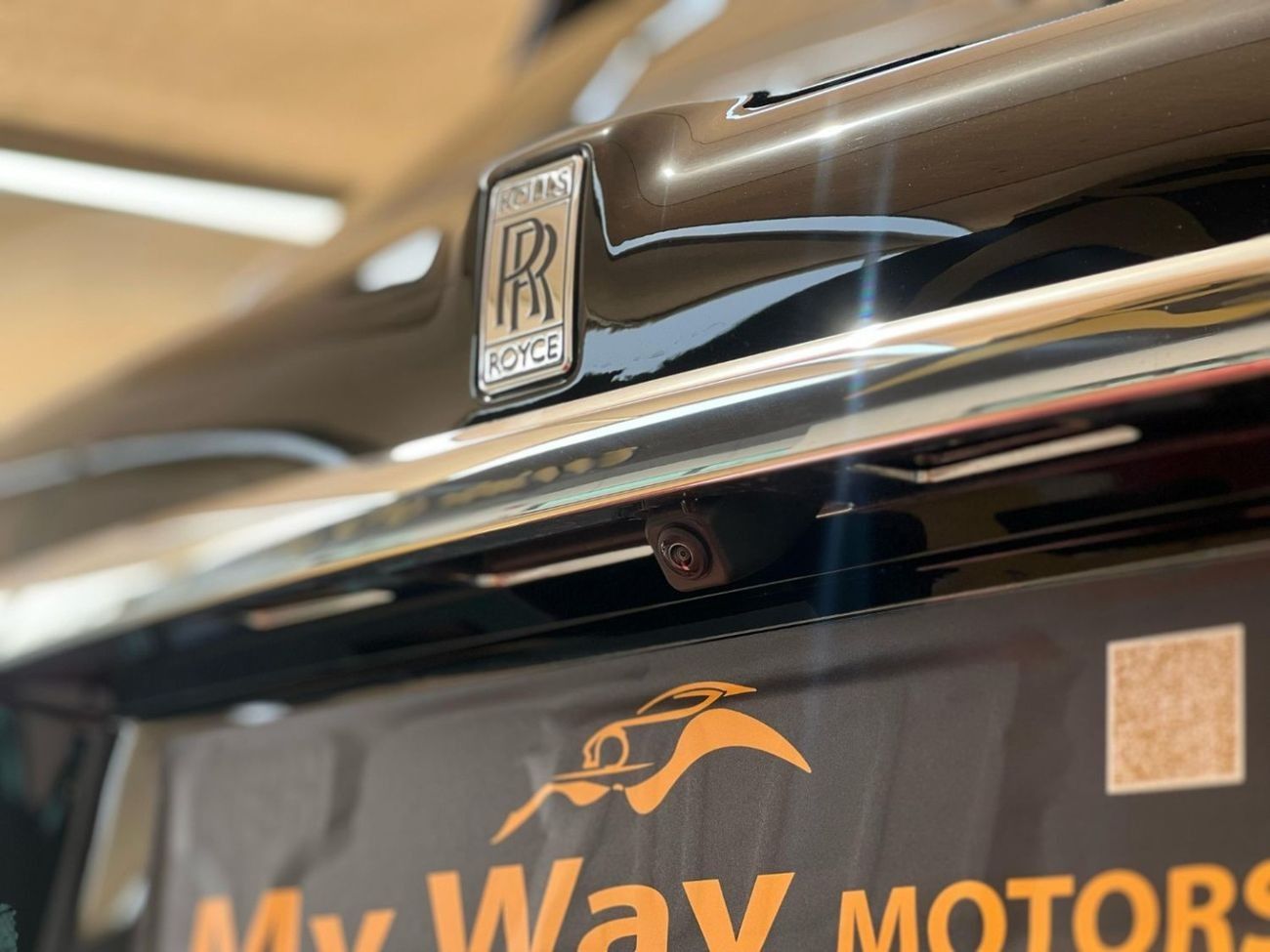 Rolls-Royce Cullinan ROLLS-ROYCE CULLINAN BLACK BADGE