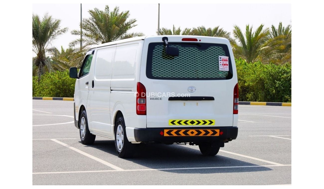 Toyota Hiace GL - Standard Roof M/T - Petrol | GCC Specs - Well Maintained Dry Delivery Van