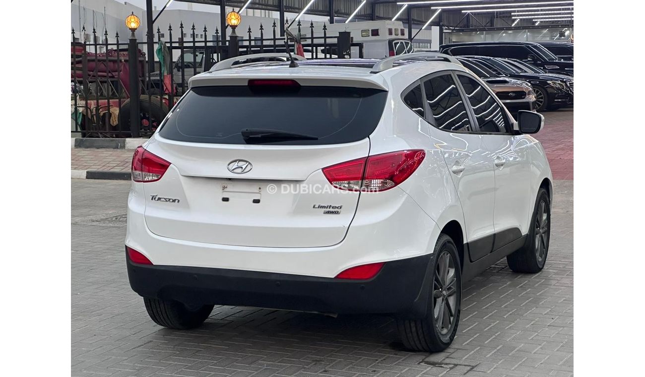 Hyundai Tucson SE