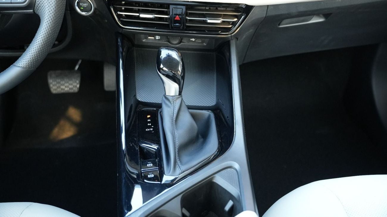 MG 5 MG5 Plus 1.5L GCC FULL OPTION 2025 MY EXPORT PRICE