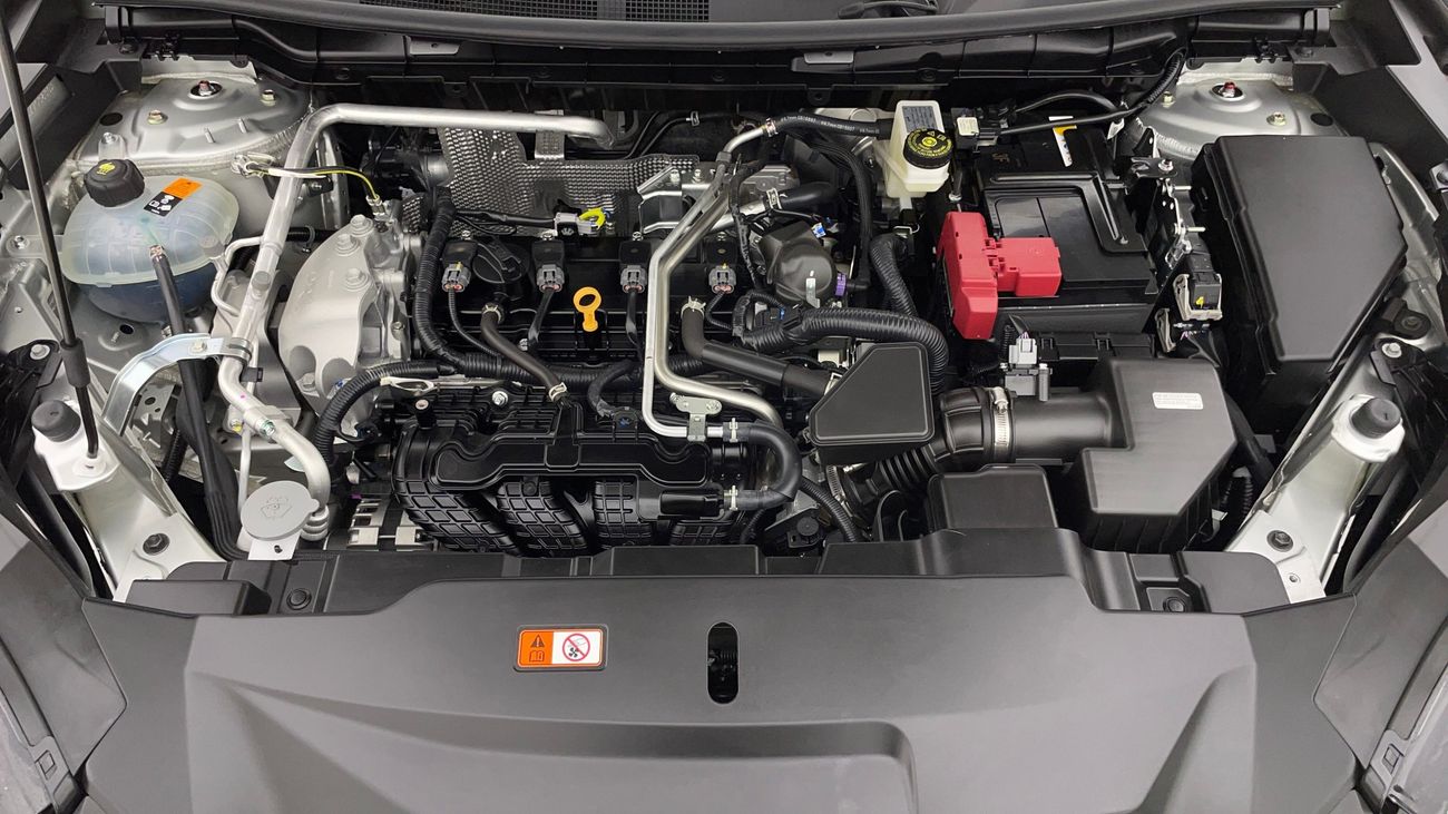 ميتسوبيشي آوتلاندر H/L SYNTHETIC LEATHER SEATS WITH SUNROOF 2.5 | بدون دفعة مقدمة | اختبار القيادة في المنزل