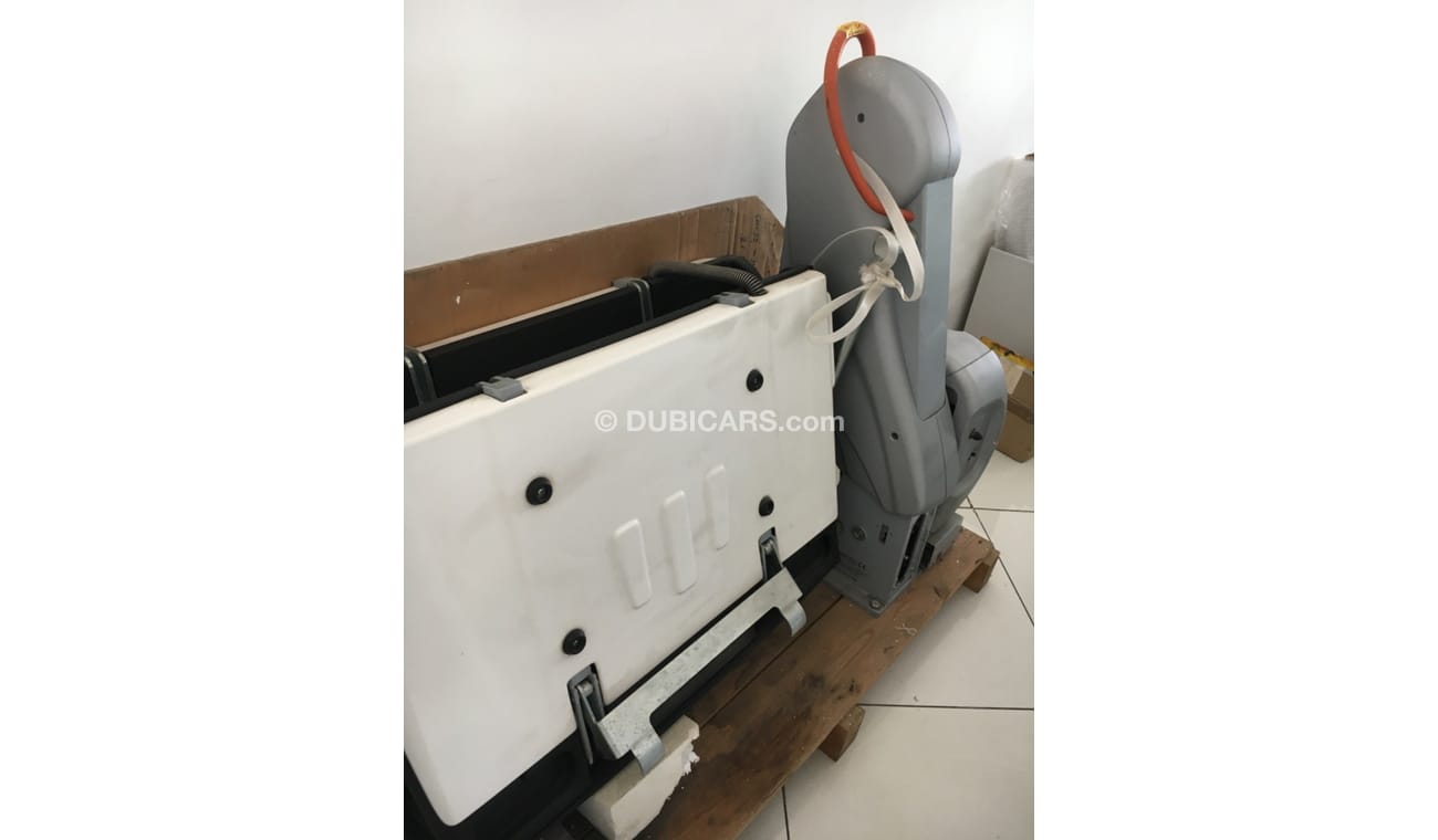 مرسيدس بنز فيانو Handicap lifter