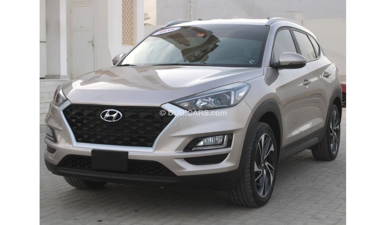Hyundai Tucson HYUNDAI TUCSON 2019 GOLD GCC 1.6 EXCELLENT CONDITION WITHOUT ACCIDENT