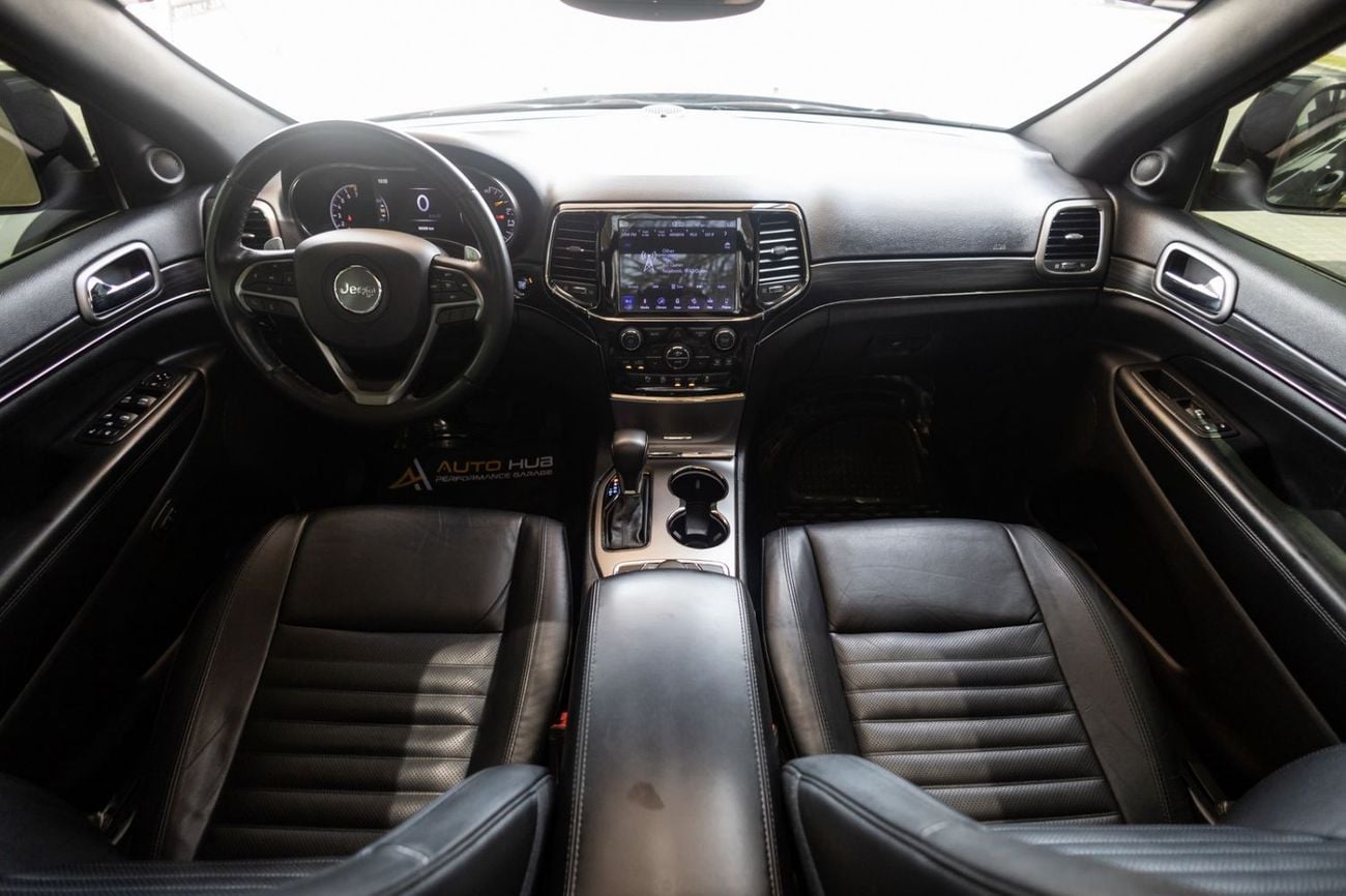 Jeep Grand Cherokee Jeep Grand Cherokee 2019 GCC specs for 1,406.00 AED monthly
