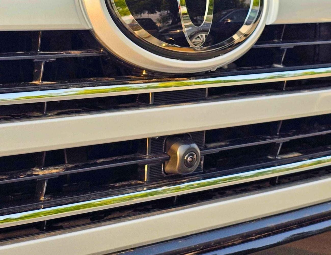 Toyota Land Cruiser VXR TWIN TURBO || 3.3L DIESEL V6 4WD | AERO KIT | RADAR | HUD , MEMORY SEAT  | JBL SPEAKER (CODE # L