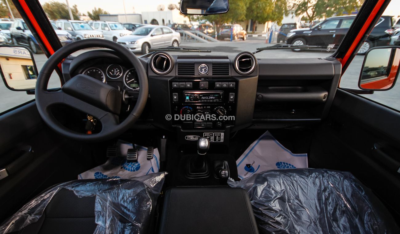 Land Rover Defender Adventure Edition