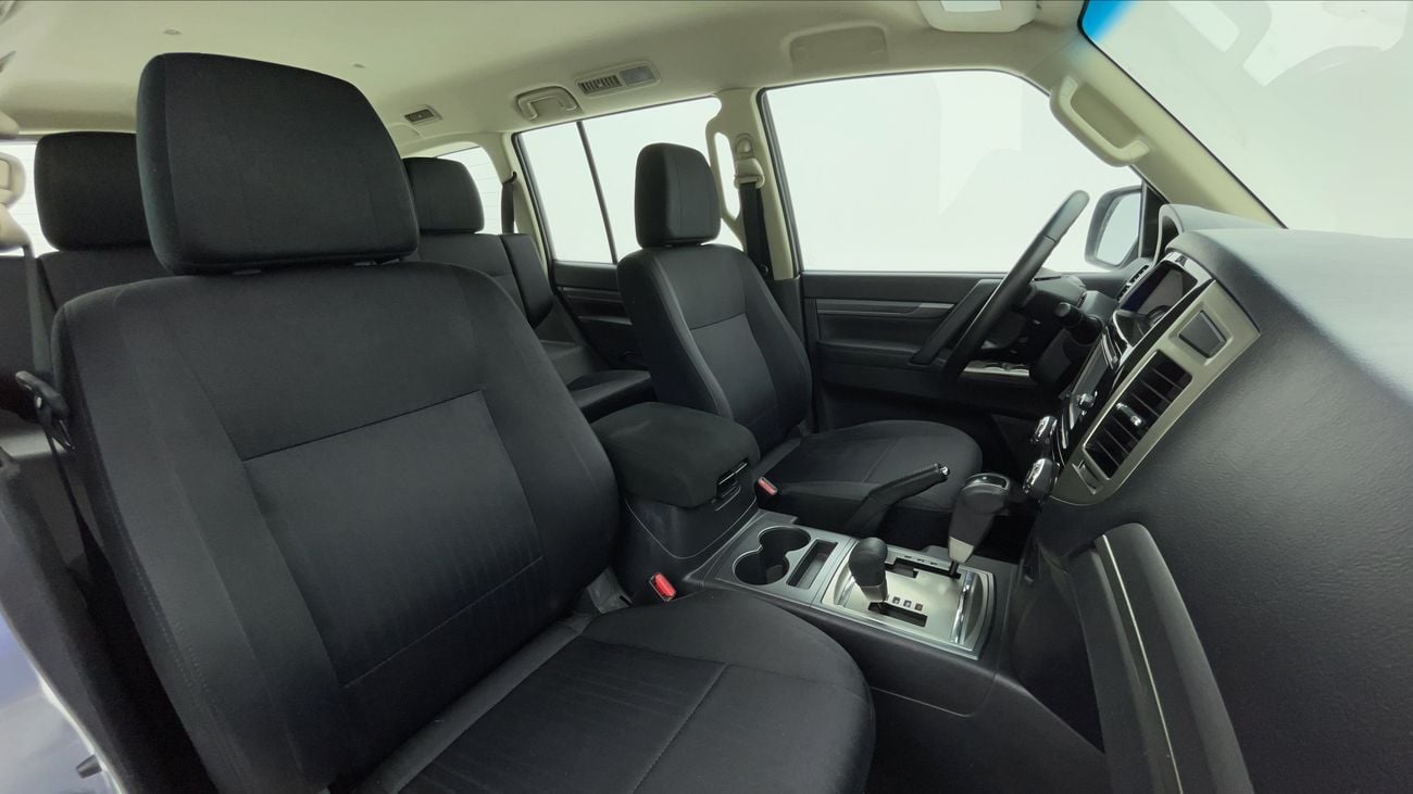 Mitsubishi Pajero GLS BASE 3.5 | Zero Down Payment | Free Home Test Drive