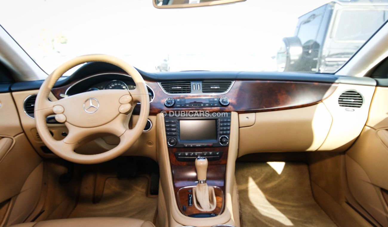 مرسيدس بنز CLS 500