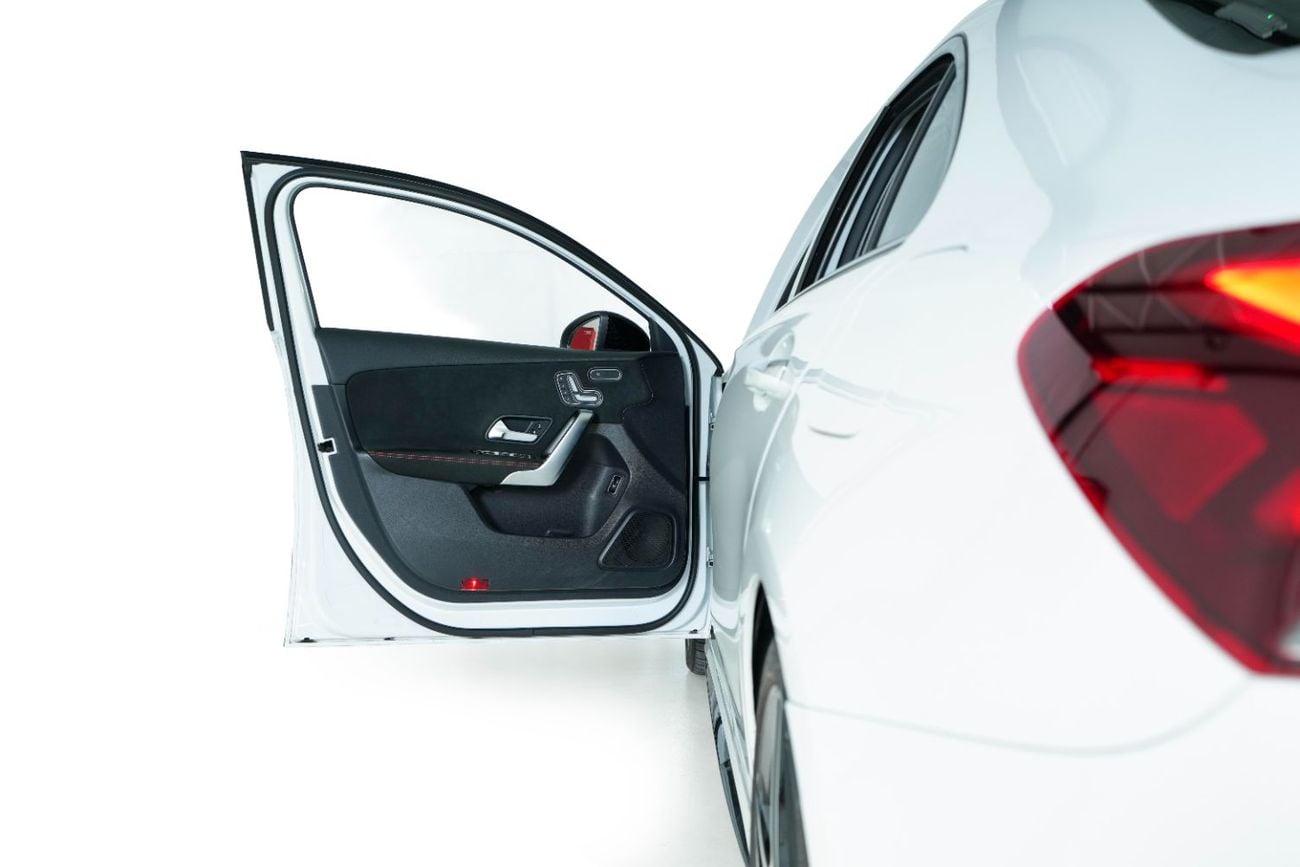 مرسيدس بنز A 35 AMG 4MATIC PREMIUM 4MATIC