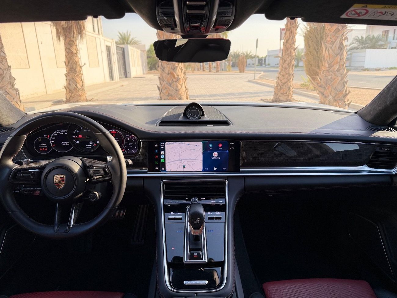 Porsche Panamera GTS 4.0L (454 HP) AWD