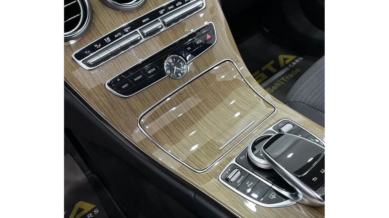 مرسيدس بنز C 200 Std 2015 Mercedes Benz C200, Full Service History, Excellent Condition, GCC