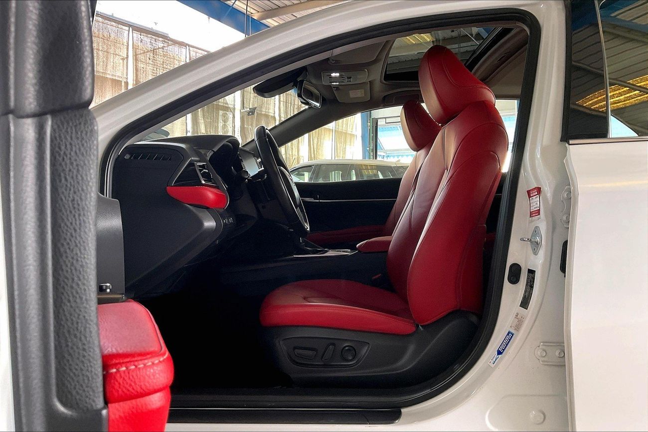 تويوتا كامري Sport | National Day Celebration | شامل الضمان | 0 ﺪﻔﻋﺓ ﺃﻮﻟﻯ