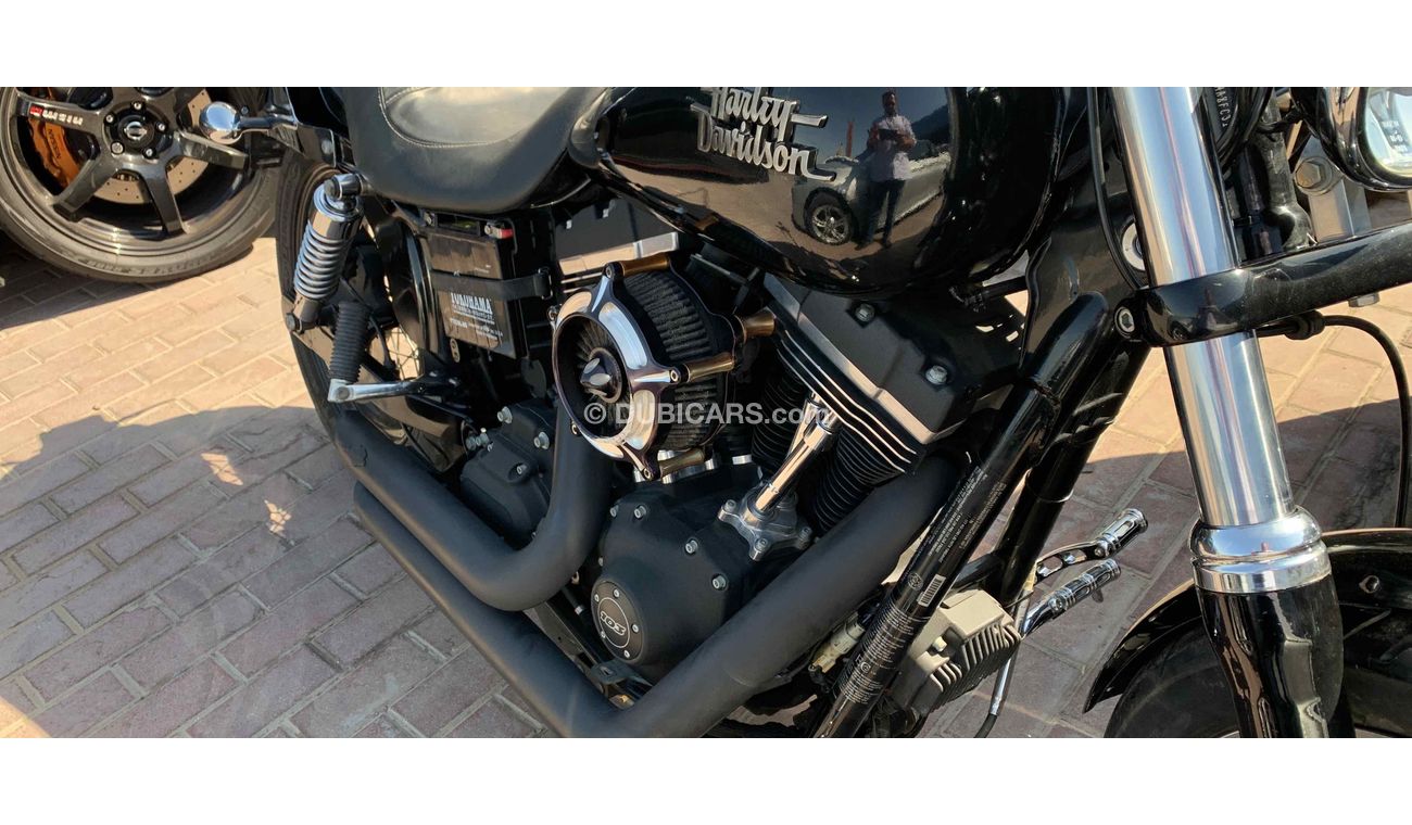 Harley-Davidson 103 DYNA STREET BOB