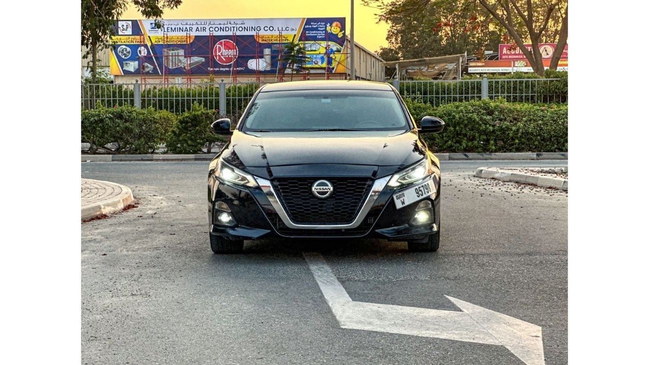 Nissan Altima NISSAN ALTIMA SR , 137,000 KM