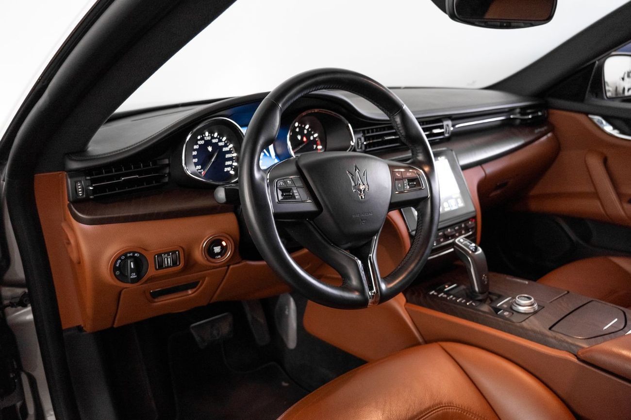 مازيراتي كواتروبورتي Base 3.0L