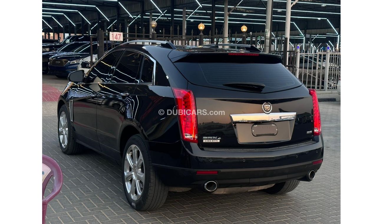 كاديلاك SRX