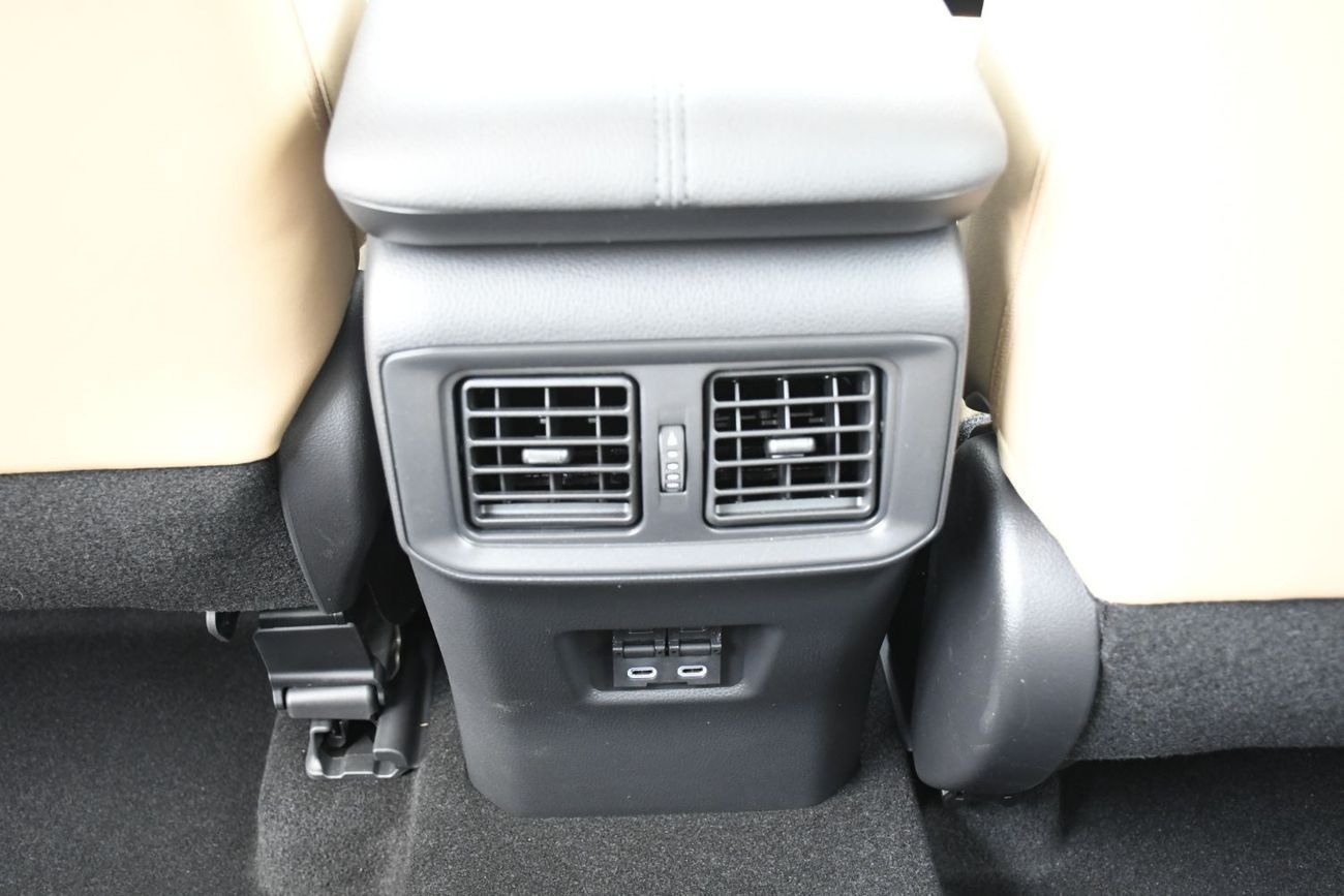 تويوتا راف ٤ 2.5L HEV Limited with Rader Full Option ! GCC ! Japan ! Saudi Spec