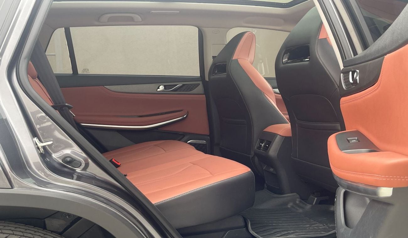 تشنجان CS75 Full option - leather interior - panoramic roof -360 degree camera