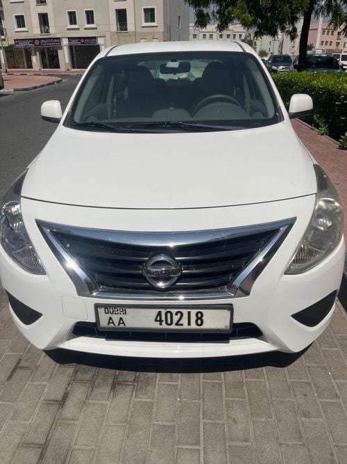 نيسان صني SV