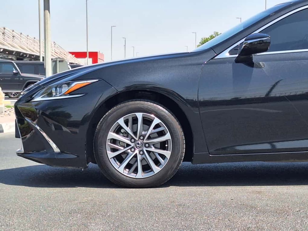 Lexus ES 300 2024 LEXUS ES-300 2.0L PETROL