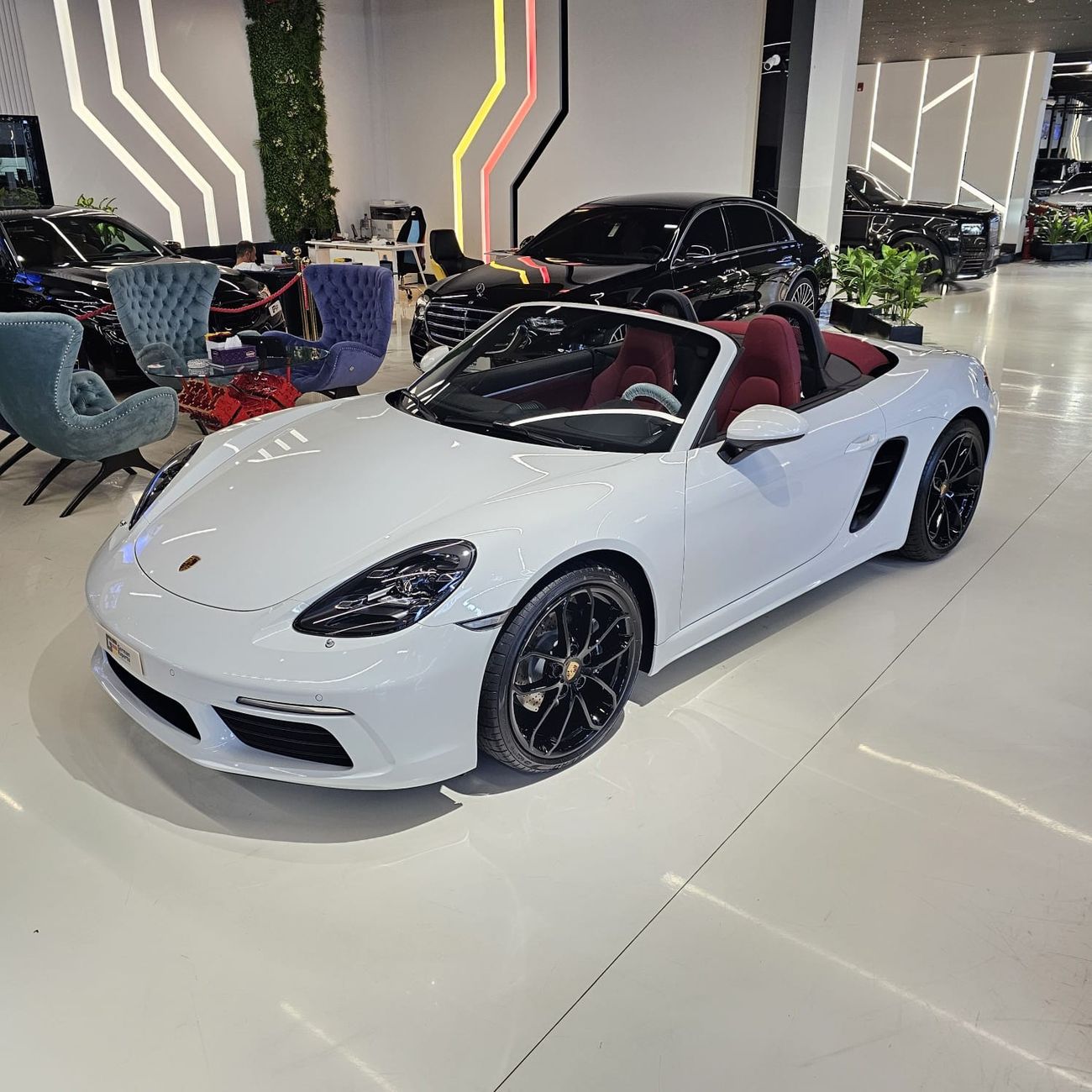 Porsche 718 Boxster BOXTER 2024 GCC /DEALER WARRANTY