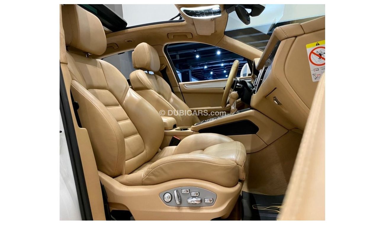 Porsche Macan 2014 Porsche Macan Turbo, Full Porsche Service History, Warranty, GCC