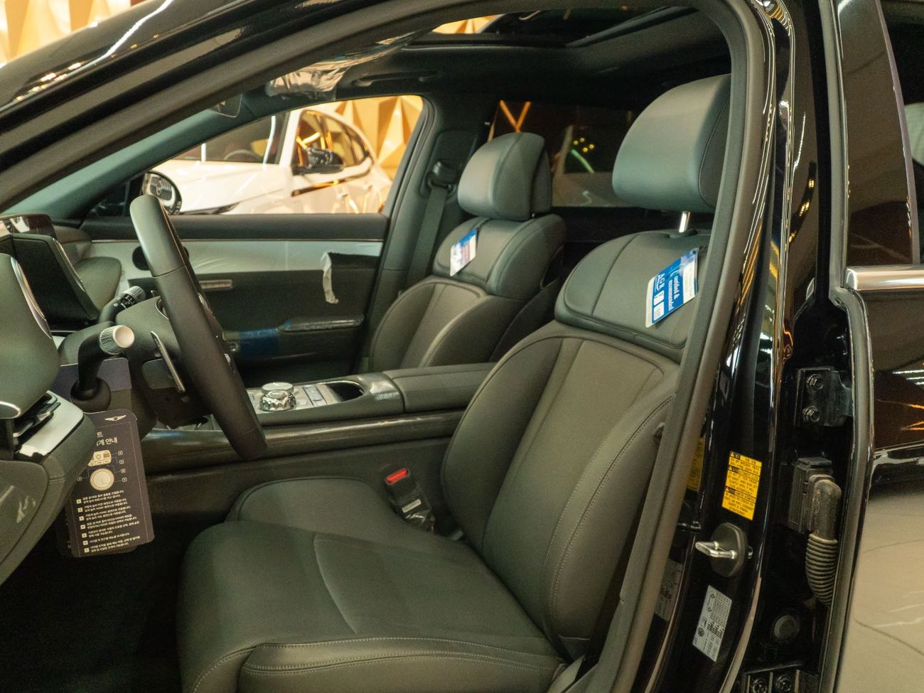 جينيسس G90 G90 ROYAL 4WD 3.5L T