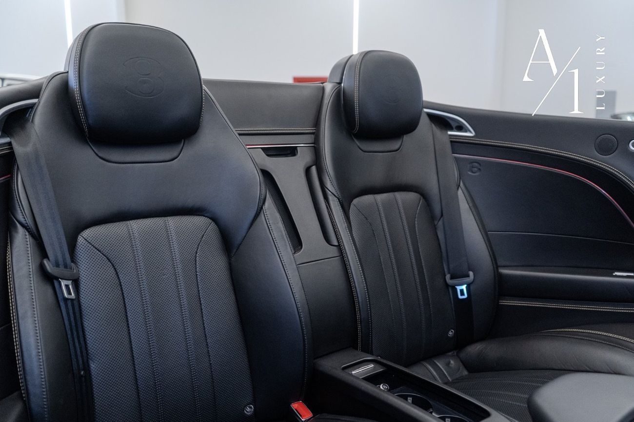 بنتلي كونتيننتال جي تي سي 2020 Bentley Continental GTC Mulliner 1 of 100, Carbon Body Kit, GCC Specs, With Warranty