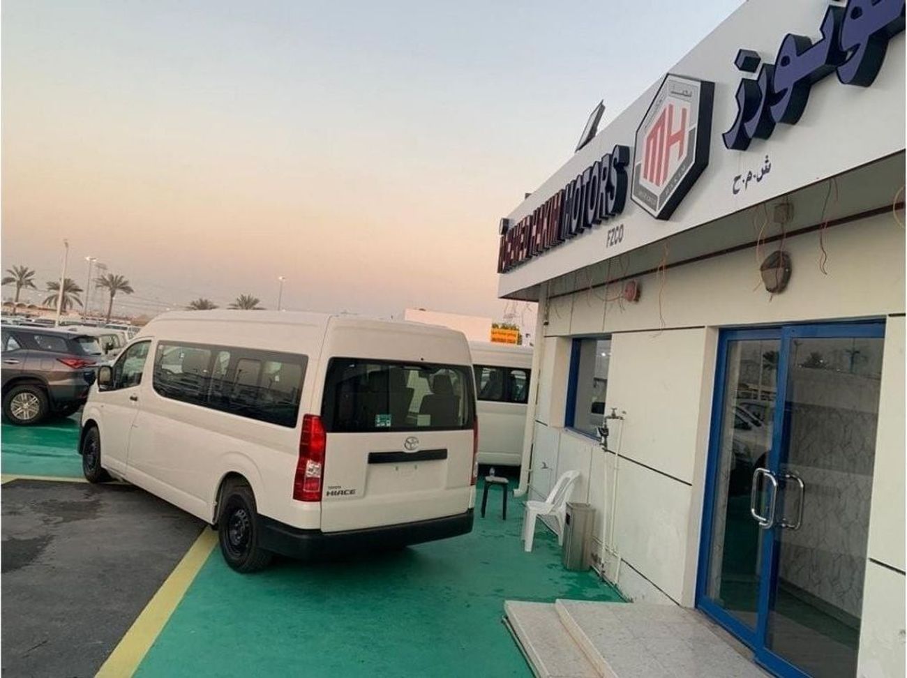 تويوتا هاياس تويوتا هايس 2025 2800 سي سي AHI سقف ركاب ديزل يدوي صفر