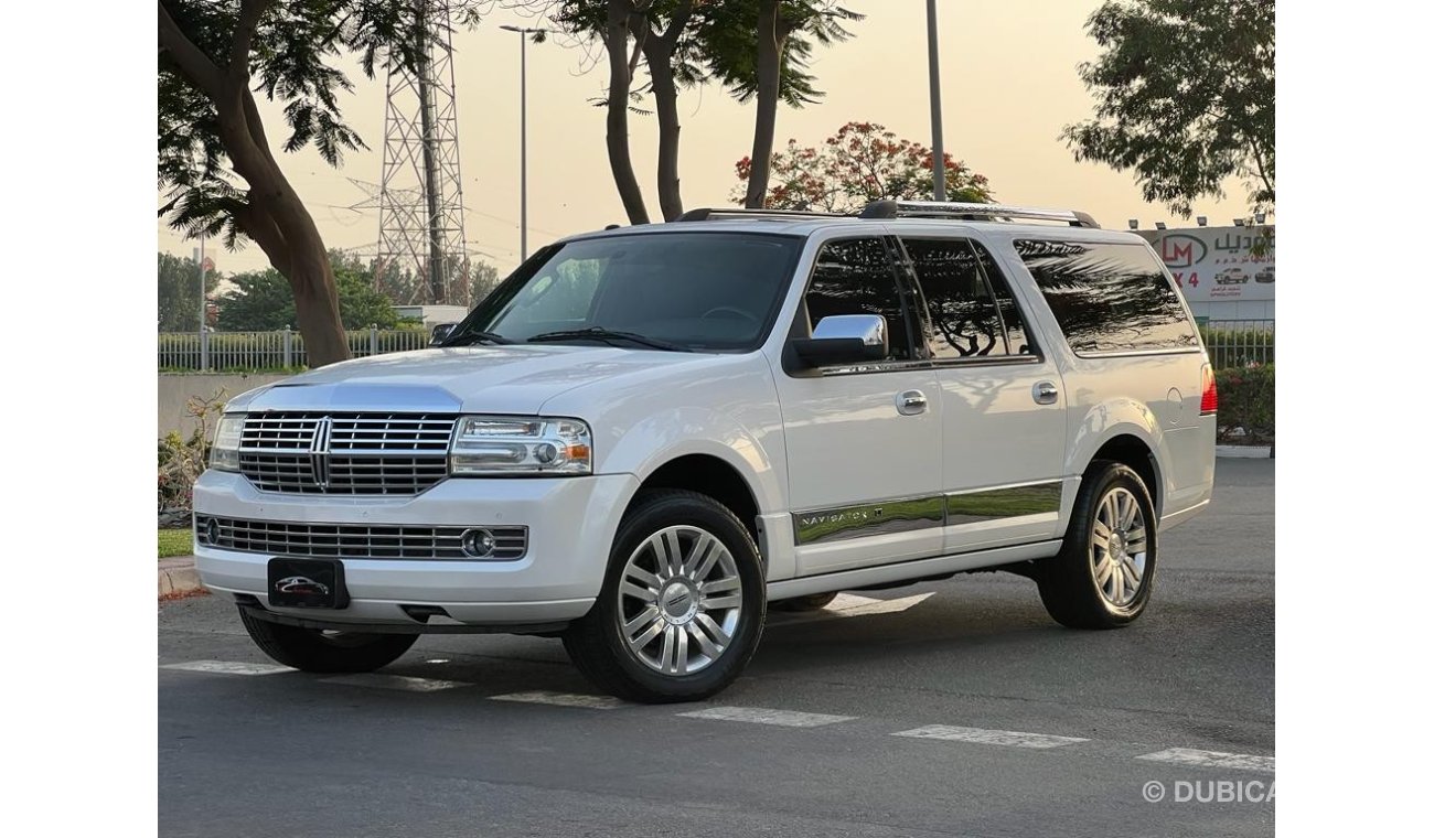 لنكن نافيجاتور LINCOLN NAVIGATOR VIP 2012 GCC IN PERFECT CONDITION