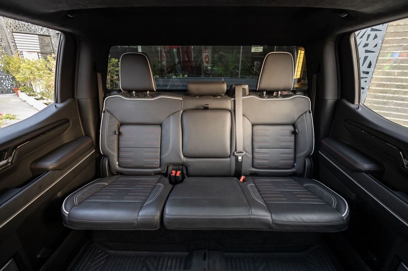 GMC Sierra GMC Sierra 1500 AT4X American Expedition Vehicles (AEV) 2025 GCC | Agency Warranty | Service Contrac