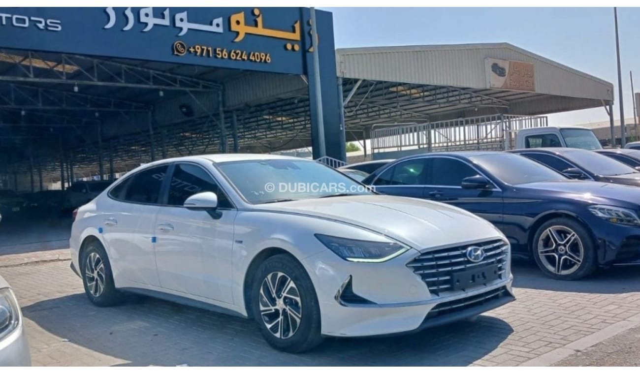 Used Mid option Hyundai Sonata Hybrid 2020 2020 for sale in Dubai - 675348