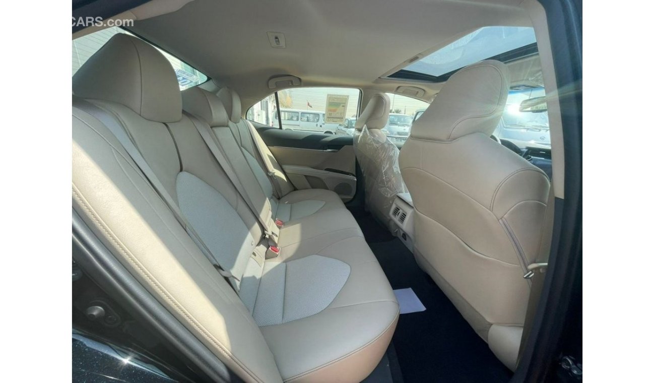 تويوتا كامري Toyota Camry 3.5L V6 Limited Color Black inside Beige Model 2020 GCC Specification