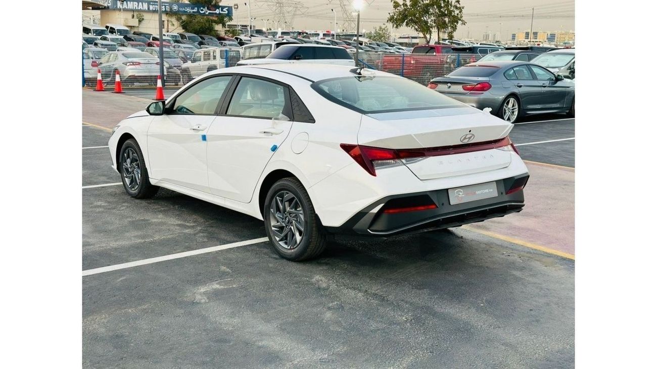 هيونداي إلانترا Hyundai Elantra 1.6L PETROL 2024 GCC Specs sunroof