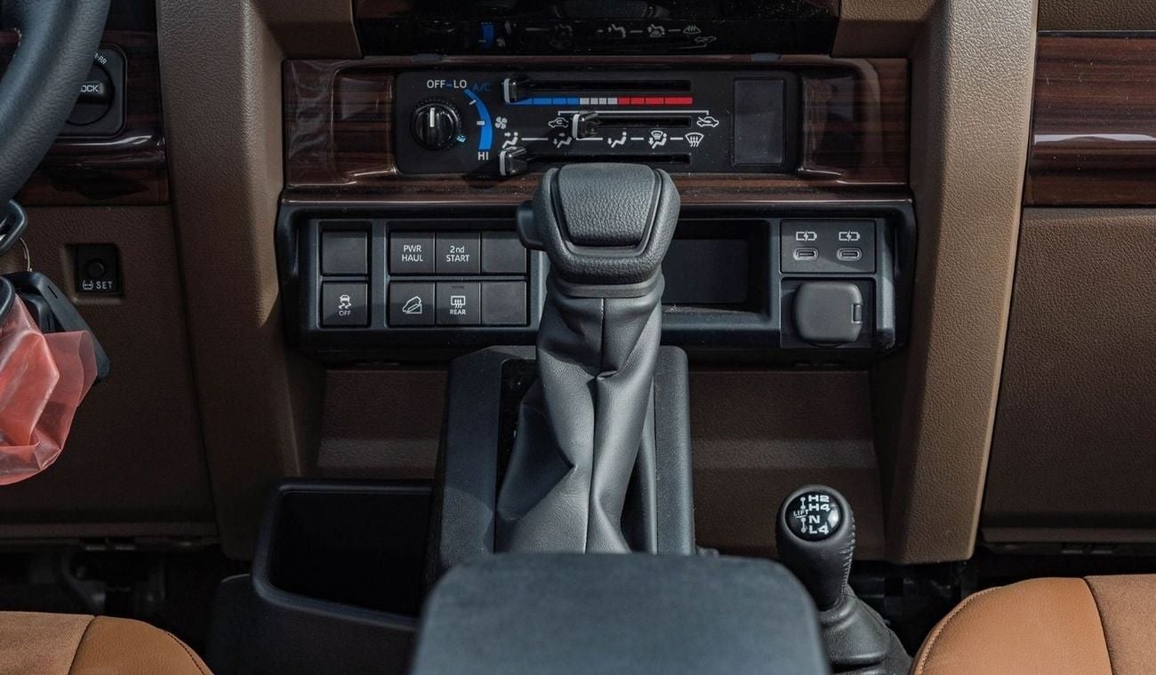 Toyota Land Cruiser 70 2025 Toyota Land Cruiser LC71 4.0L AT Petrol Full Option