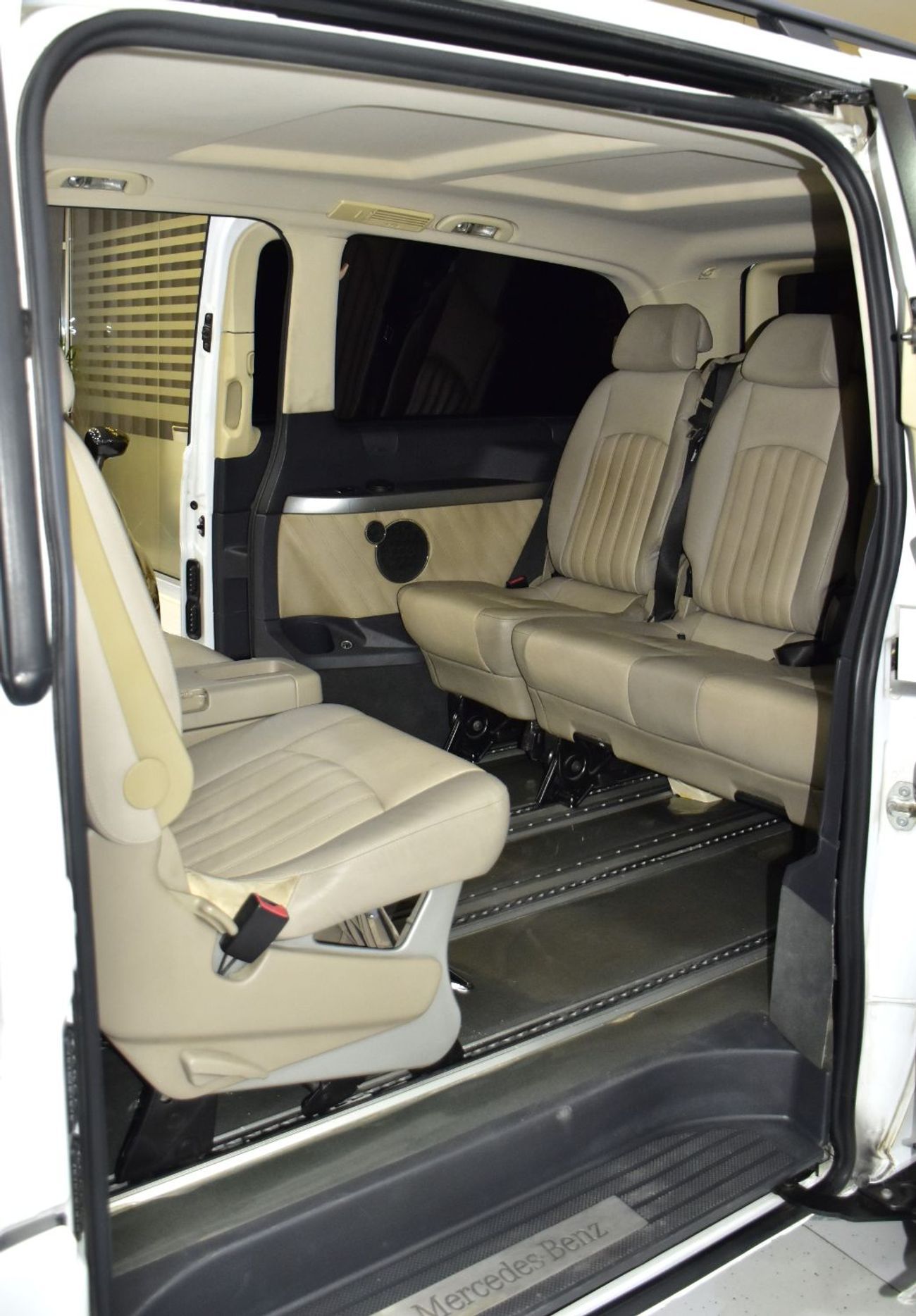 Mercedes-Benz Viano EXCELLENT DEAL for our Mercedes Benz Viano ( 2015 Model ) in White Color GCC Specs