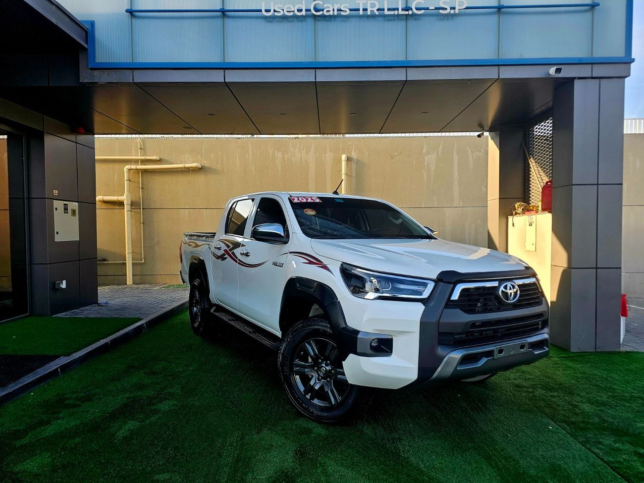 Toyota Hilux PATROL/ AUTO GEAR 4WD/ AUTO WINDOWS/ ADVENTURE BODY/ LOW MILEAGE