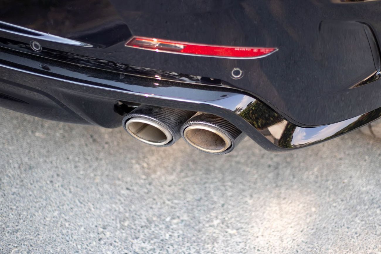 Land Rover Range Rover LWB SV P615 4.4L